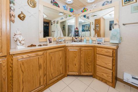 1053 Lake Avenue Detroit Lakes MN 56501