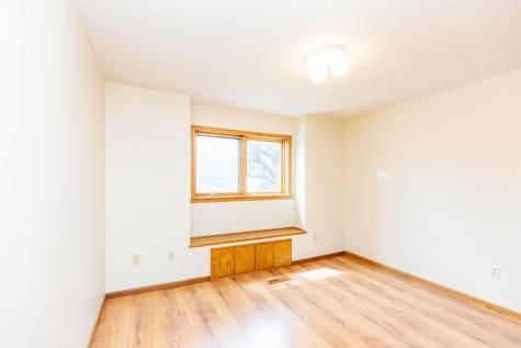1301 64th Avenue N Fargo ND 58102