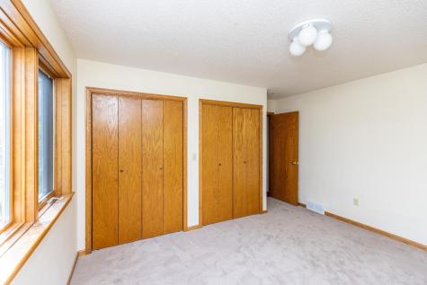 1301 64th Avenue N Fargo ND 58102