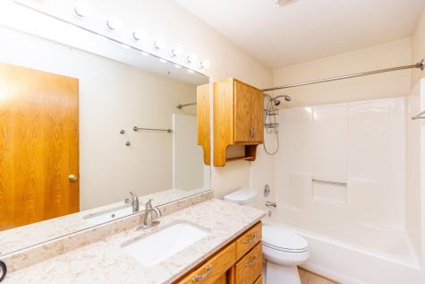 1301 64th Avenue N Fargo ND 58102