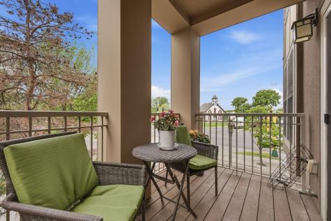 2201 Village Lane Bloomington MN 55431
