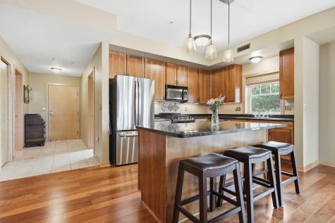 2201 Village Lane Bloomington MN 55431