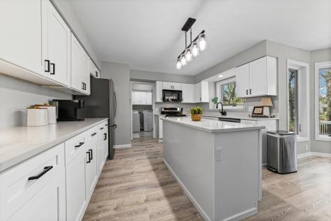515 Marnie Street S Maplewood MN 55119