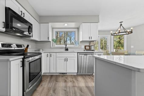 515 Marnie Street S Maplewood MN 55119