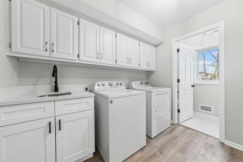 515 Marnie Street S Maplewood MN 55119
