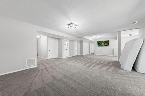 515 Marnie Street S Maplewood MN 55119
