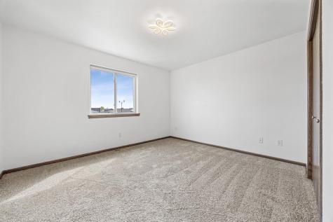 501 Foxtail Drive West Fargo ND 58078