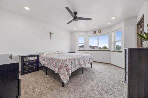 501 Foxtail Drive West Fargo ND 58078