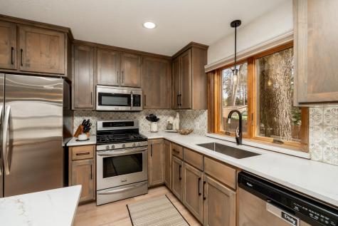 24150 E Cedar Lake Drive New Prague MN 56071