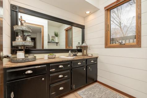 24150 E Cedar Lake Drive New Prague MN 56071