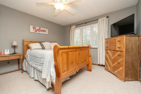 24150 E Cedar Lake Drive New Prague MN 56071