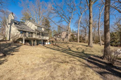 24150 E Cedar Lake Drive New Prague MN 56071