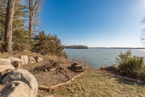 24150 E Cedar Lake Drive New Prague MN 56071