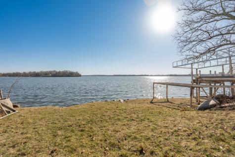 24150 E Cedar Lake Drive New Prague MN 56071