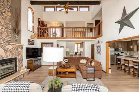 24150 E Cedar Lake Drive New Prague MN 56071