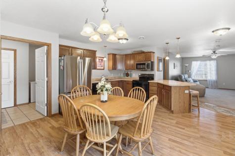 120 Palmer Path Mankato MN 56001