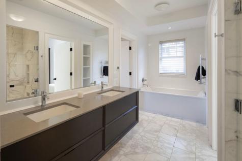 2700 W Lake Of The Isles Parkway Minneapolis MN 55416