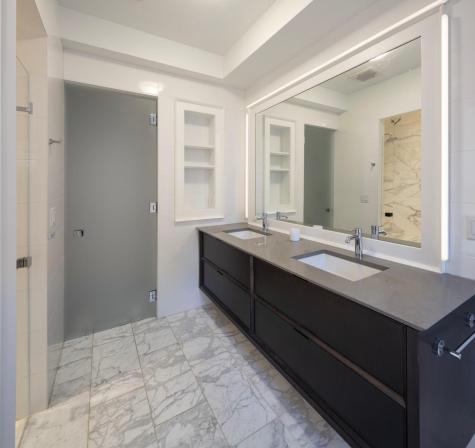 2700 W Lake Of The Isles Parkway Minneapolis MN 55416