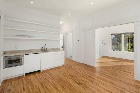 2700 W Lake Of The Isles Parkway Minneapolis MN 55416