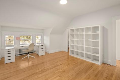 2700 W Lake Of The Isles Parkway Minneapolis MN 55416