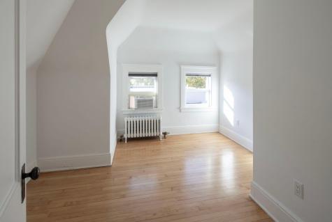 2700 W Lake Of The Isles Parkway Minneapolis MN 55416