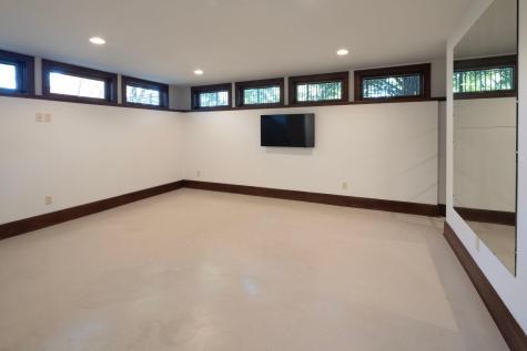 2700 W Lake Of The Isles Parkway Minneapolis MN 55416