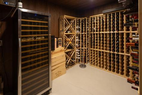 2700 W Lake Of The Isles Parkway Minneapolis MN 55416