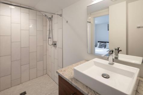 2700 W Lake Of The Isles Parkway Minneapolis MN 55416