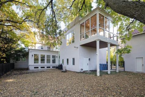 2700 W Lake Of The Isles Parkway Minneapolis MN 55416