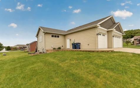 502 Northern Hills Trail Saint Charles MN 55972