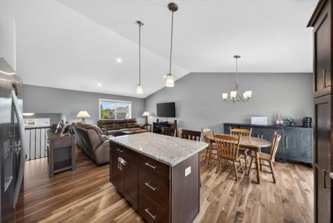 810 8th Avenue SW Pine Island MN 55963