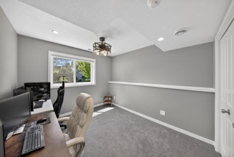 810 8th Avenue SW Pine Island MN 55963