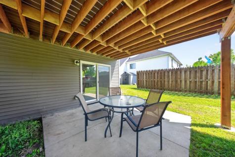 810 8th Avenue SW Pine Island MN 55963