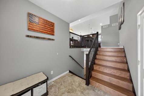 810 8th Avenue SW Pine Island MN 55963
