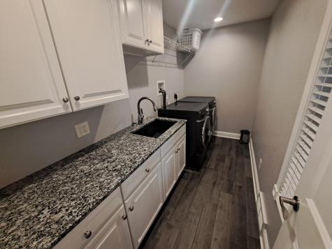 202 Northern Avenue E Hollandale MN 56045