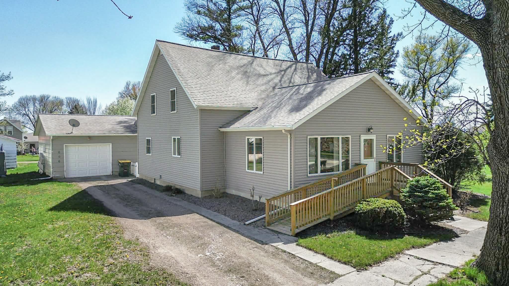 606 2nd Street Lucan MN 56255