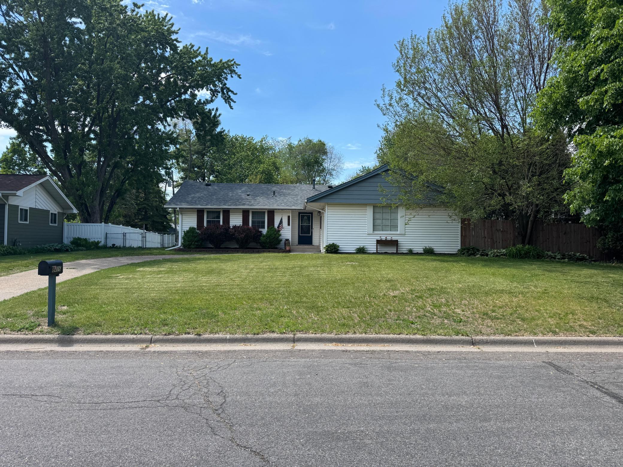 8416 Hinton Avenue S Cottage Grove MN 55016