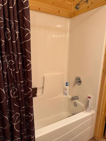 304 N Main Street N Gwinner ND 58040