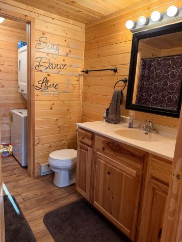 304 N Main Street N Gwinner ND 58040