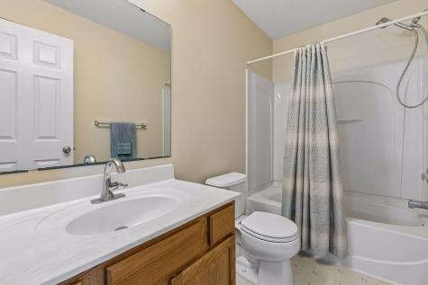7944 Stratford Circle N Shakopee MN 55379