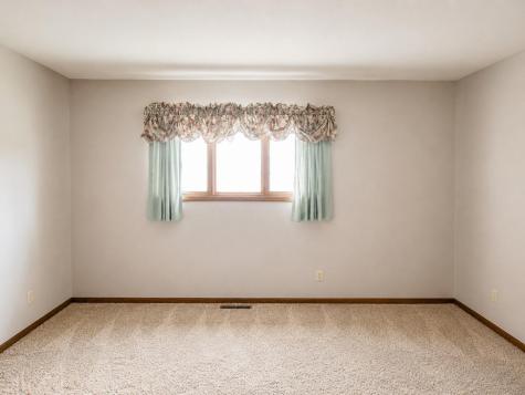 1016 S 6th Street Brainerd MN 56401
