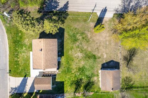 326 W Gustavus Avenue Fergus Falls MN 56537
