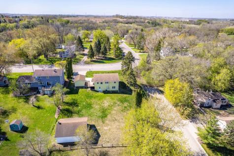 326 W Gustavus Avenue Fergus Falls MN 56537