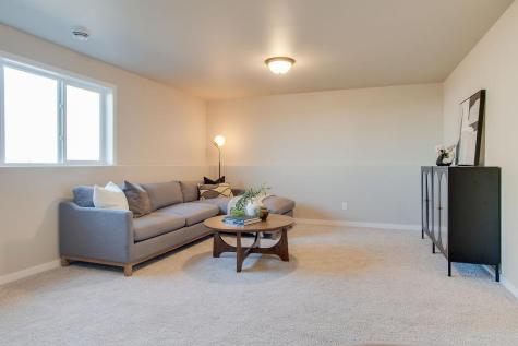 6810 32 Street S Fargo ND 58104