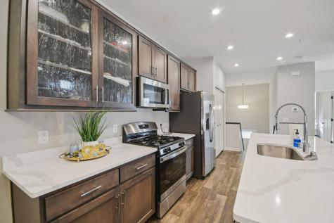 2278 Polar Way North Saint Paul MN 55109