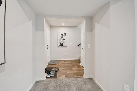 2278 Polar Way North Saint Paul MN 55109