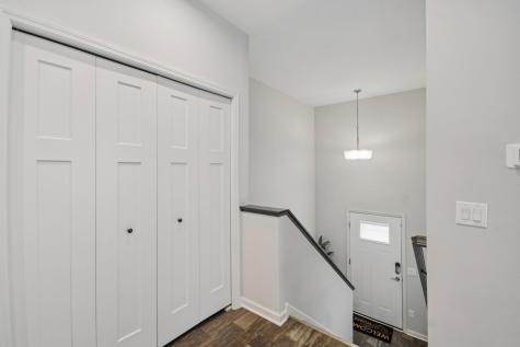 2278 Polar Way North Saint Paul MN 55109