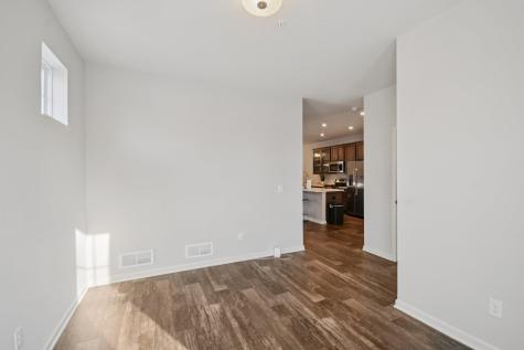 2278 Polar Way North Saint Paul MN 55109