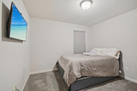 2278 Polar Way North Saint Paul MN 55109