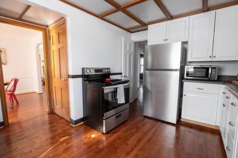 4064 Shoreline Drive Robbinsdale MN 55422